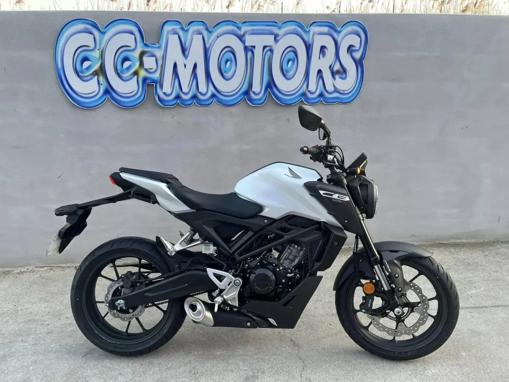 HONDA CB 125 R BLANCHE