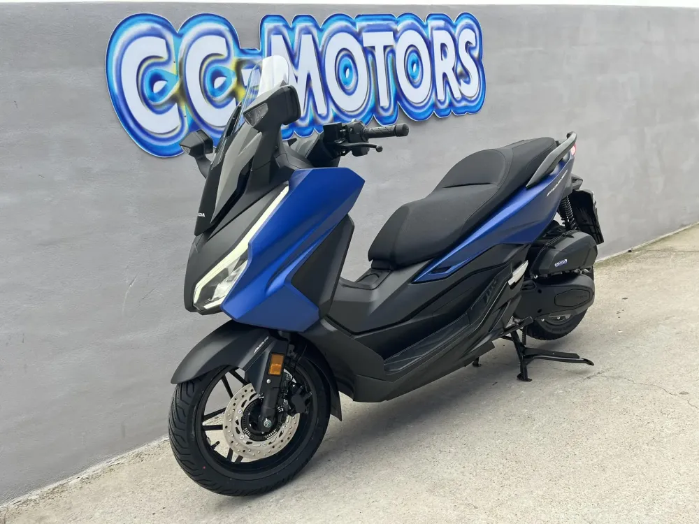 HONDA FORZA 125