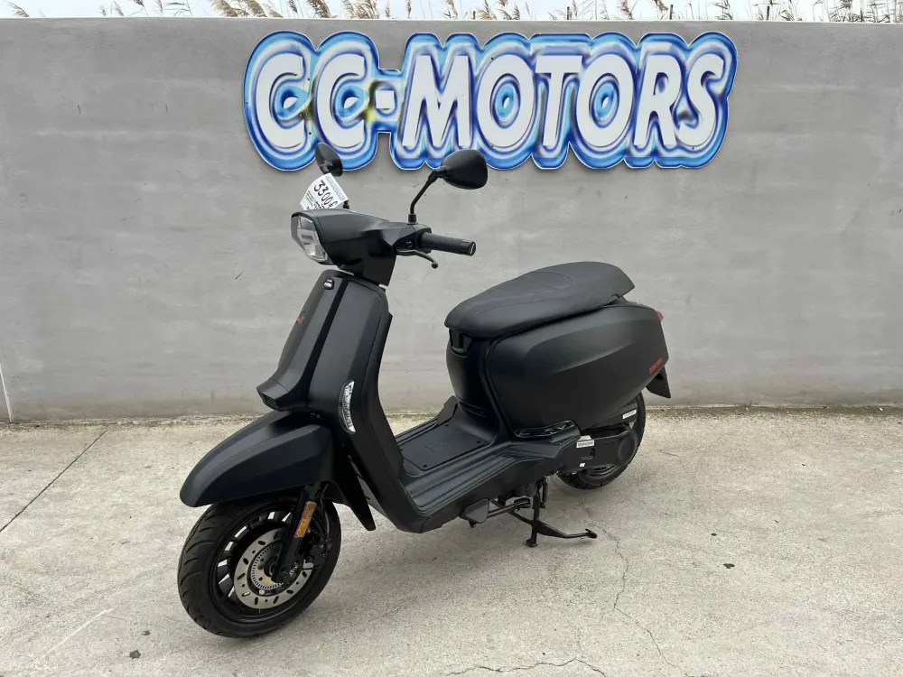 LAMBRETTA V 50