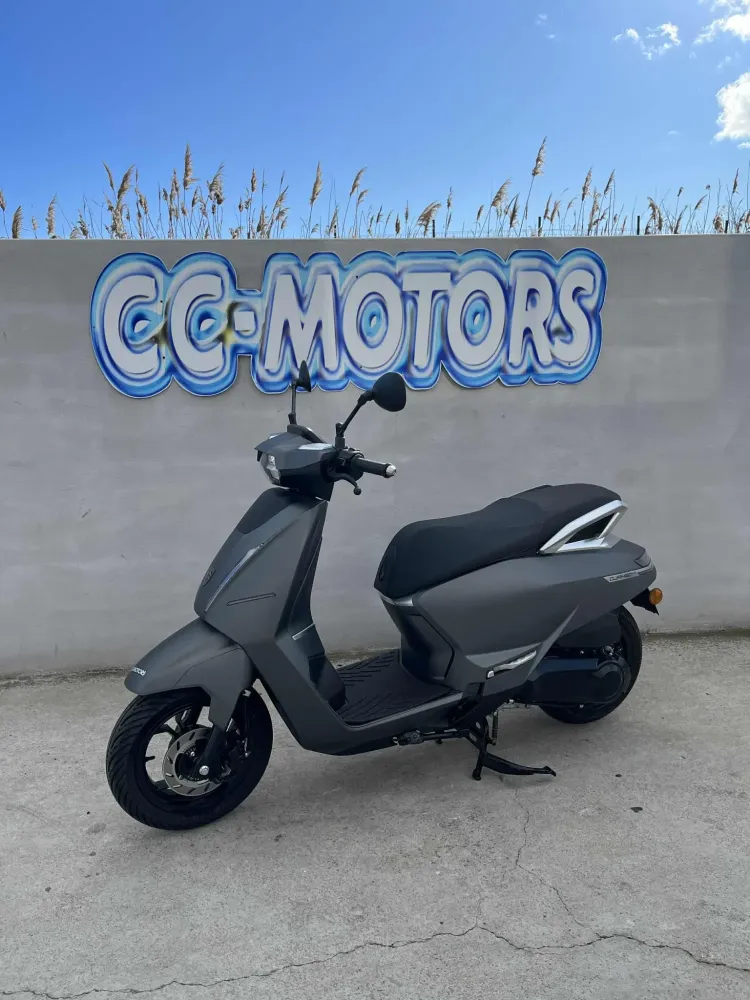 Concession scooter Peugeot à Sète
